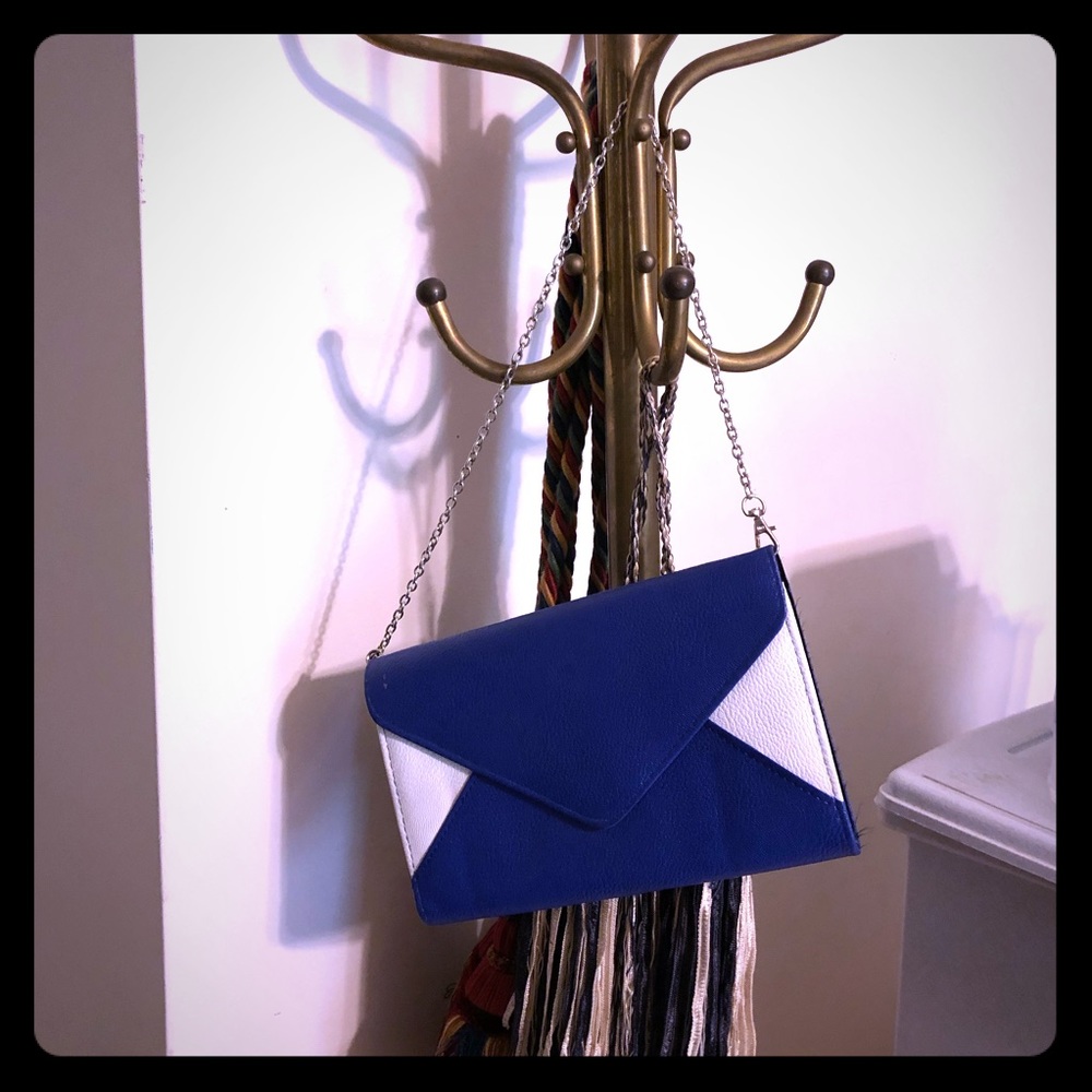 🔴PURSE BLUE&WHITE ENVELOPE DESIGN REMOVABLE CHAIN
